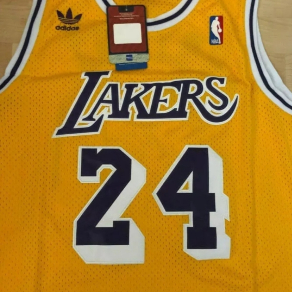 NWT Kobe Bryant24 Los Angeles Lakers Hardwood Clas